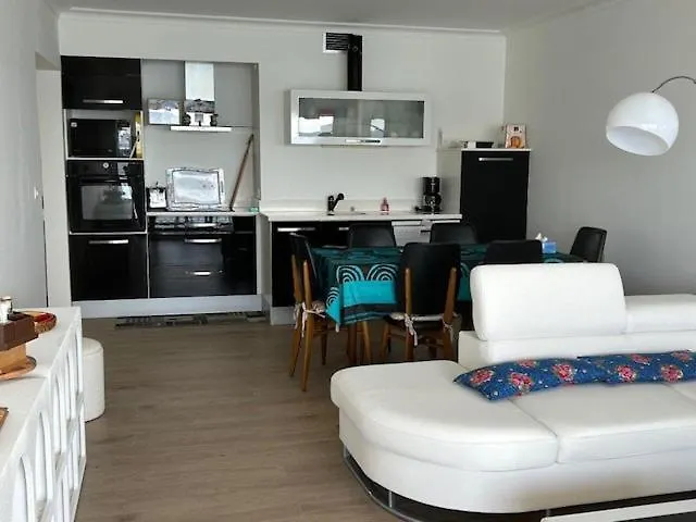 Appartement Vue Mer Saint-Raphael  0*, Saint-Raphael (Var) France